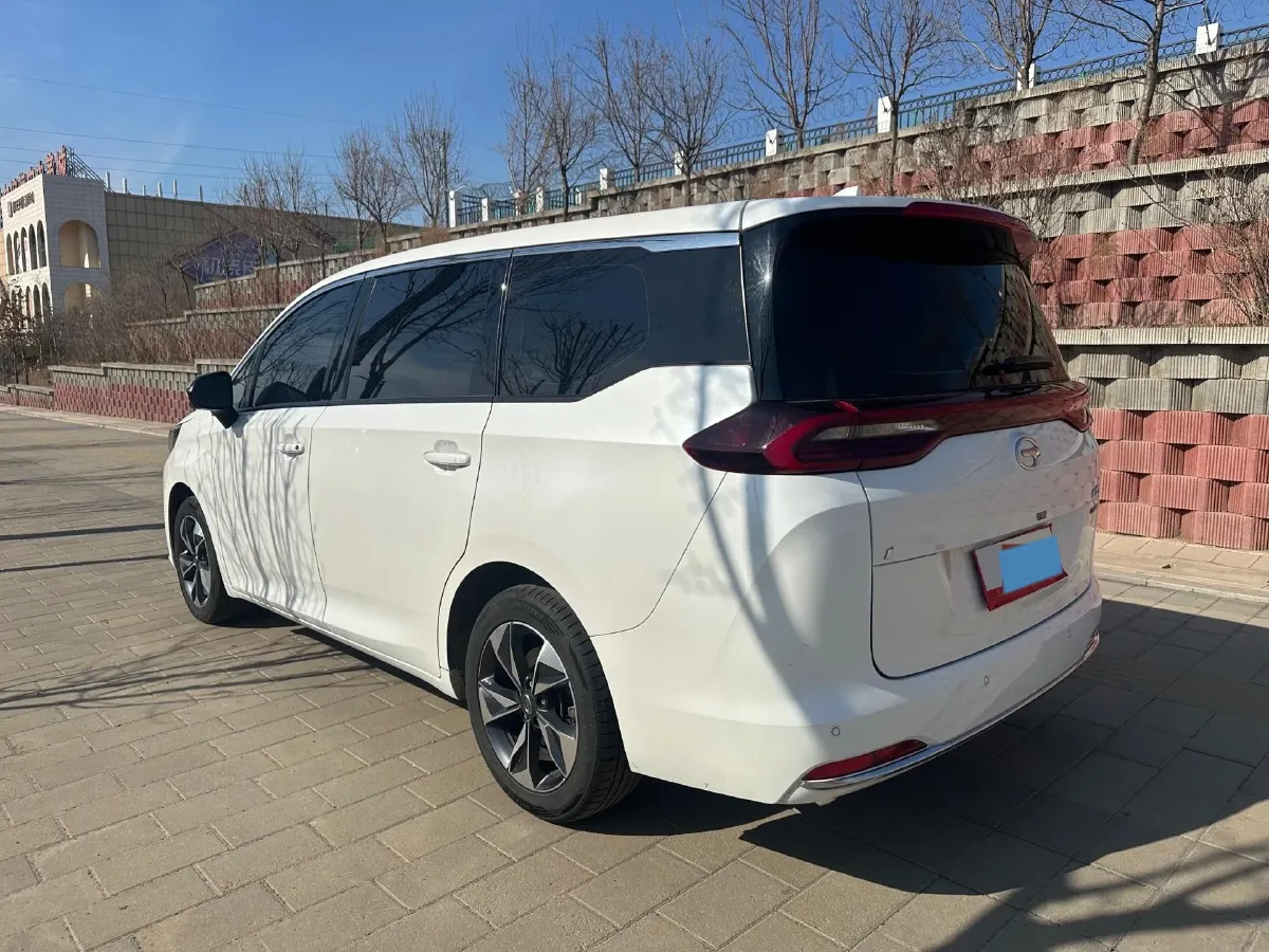 2021 GAC Trumpchi M6 1.5T 169HP L4 7DCT,autocango,china used car exporter,china ev exporter,chinese used car exporter,chinese used ev exporter