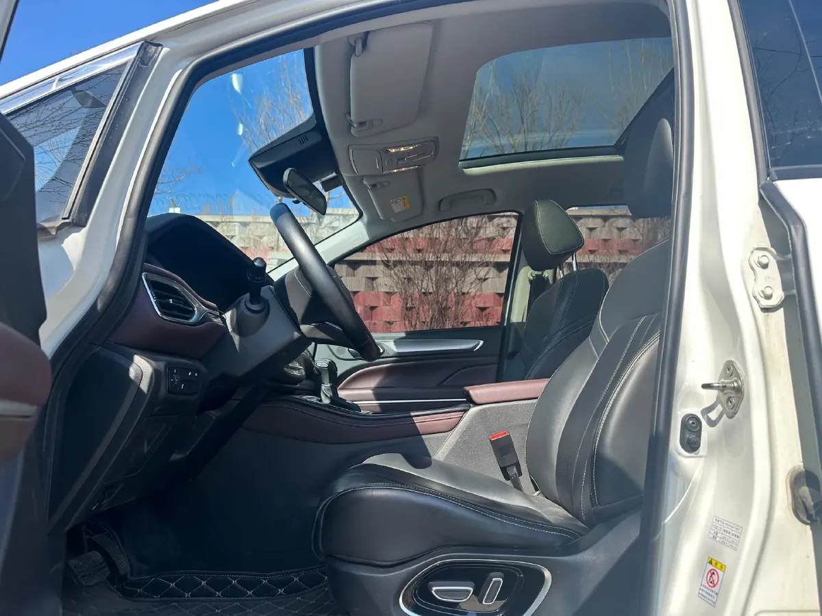 2021 GAC Trumpchi M6 1.5T 169HP L4 7DCT,autocango,china used car exporter,china ev exporter,chinese used car exporter,chinese used ev exporter