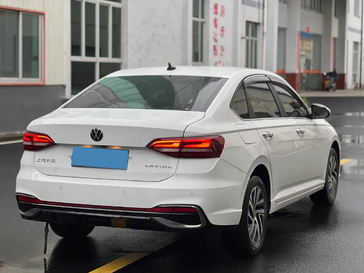 2024 Volkswagen Lavida 1.5L 110HP L4 6AT,autocango,china used car exporter,china ev exporter,chinese used car exporter,chinese used ev exporter
