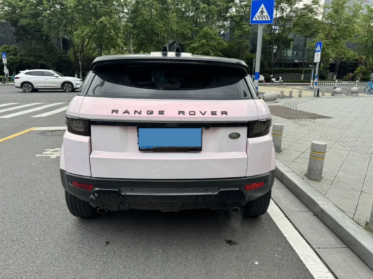 2018 Land Rover Range Rover Evoque 2.0T 241HP L4 9AT,autocango,china used car exporter,china ev exporter,chinese used car exporter,chinese used ev exporter