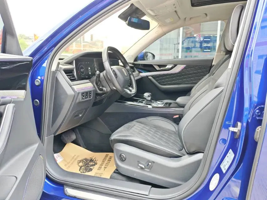 2019 HongQi HS5 2.0T 224HP L4 6AT,autocango,china used car exporter,china ev exporter,chinese used car exporter,chinese used ev exporter