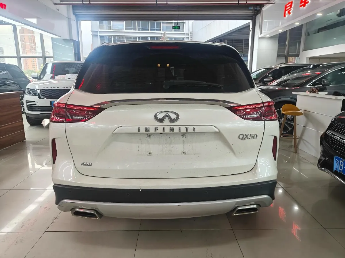 2020 Infiniti QX50 2.0T 272HP L4 CVT,autocango,china used car exporter,china ev exporter,chinese used car exporter,chinese used ev exporter