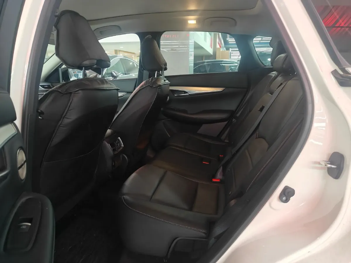 2020 Infiniti QX50 2.0T 272HP L4 CVT,autocango,china used car exporter,china ev exporter,chinese used car exporter,chinese used ev exporter