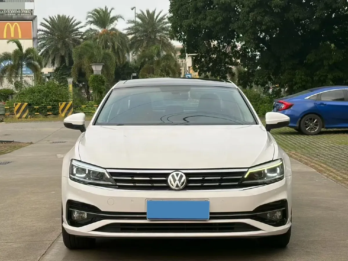 2019 Volkswagen Tayron 2.0T 186HP L4 7DCT,autocango,china used car exporter,china ev exporter,chinese used car exporter,chinese used ev exporter