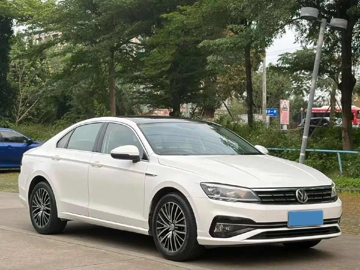 2019 Volkswagen Tayron 2.0T 186HP L4 7DCT,autocango,china used car exporter,china ev exporter,chinese used car exporter,chinese used ev exporter