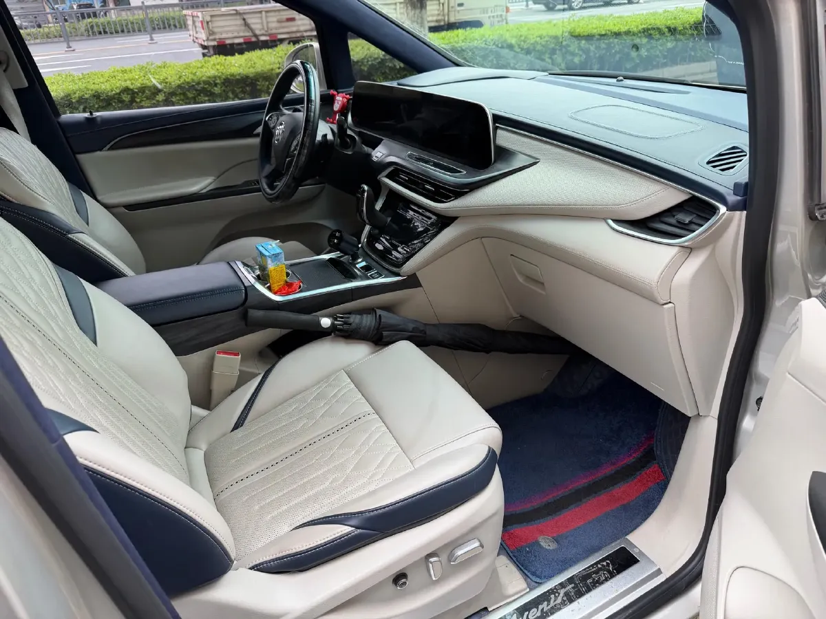 2021 Buick GL8 2.0T 237HP L4 9AT,autocango,china used car exporter,china ev exporter,chinese used car exporter,chinese used ev exporter