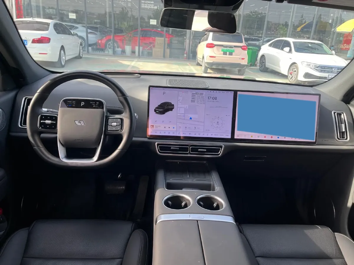 2024 Li L8 Range Extended 154HP REEV 52.3KWH,autocango,china used car exporter,china ev exporter,chinese used car exporter,chinese used ev exporter