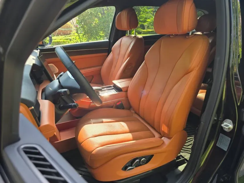 2024 AITO AITO M7 1.5T 152HP L4 REEV 42KWH,autocango,china used car exporter,china ev exporter,chinese used car exporter,chinese used ev exporter