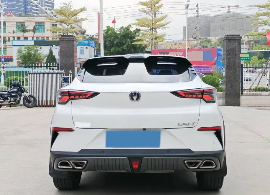 2022 ChangAn UNI-T 1.5T 188HP L4 7DCT,autocango,china used car exporter,china ev exporter,chinese used car exporter,chinese used ev exporter