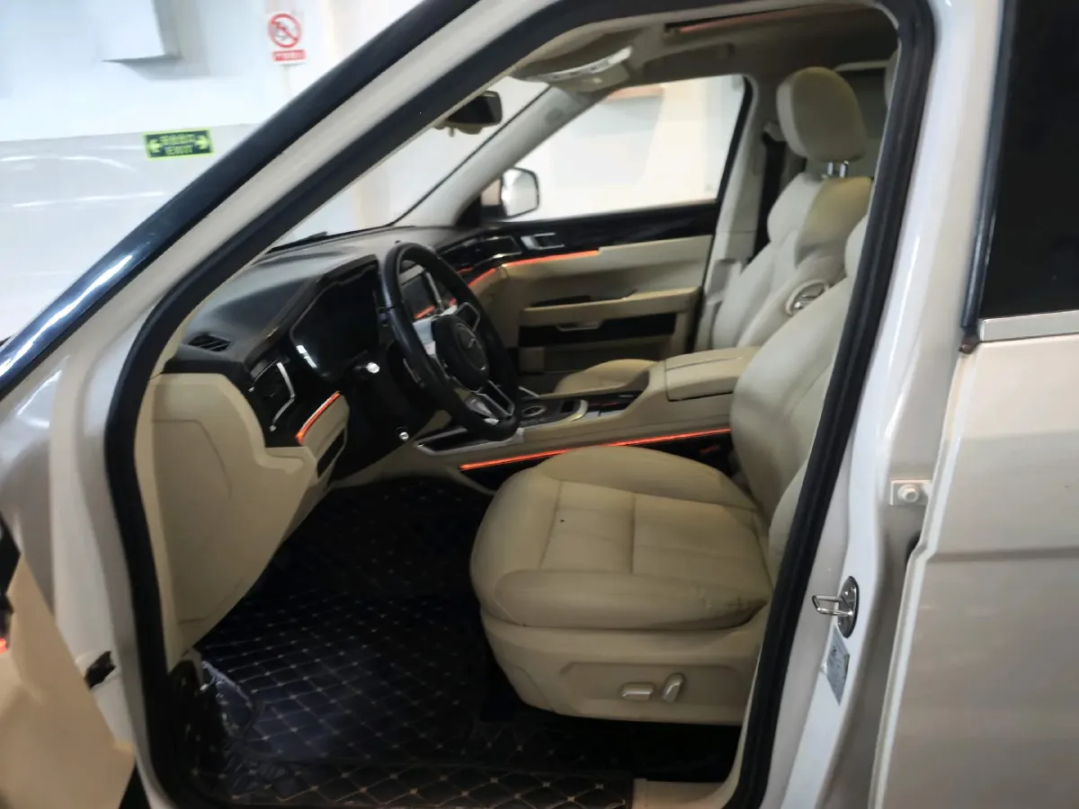 2017 Zotye T700 1.8T 177HP L4 6DCT,autocango,china used car exporter,china ev exporter,chinese used car exporter,chinese used ev exporter