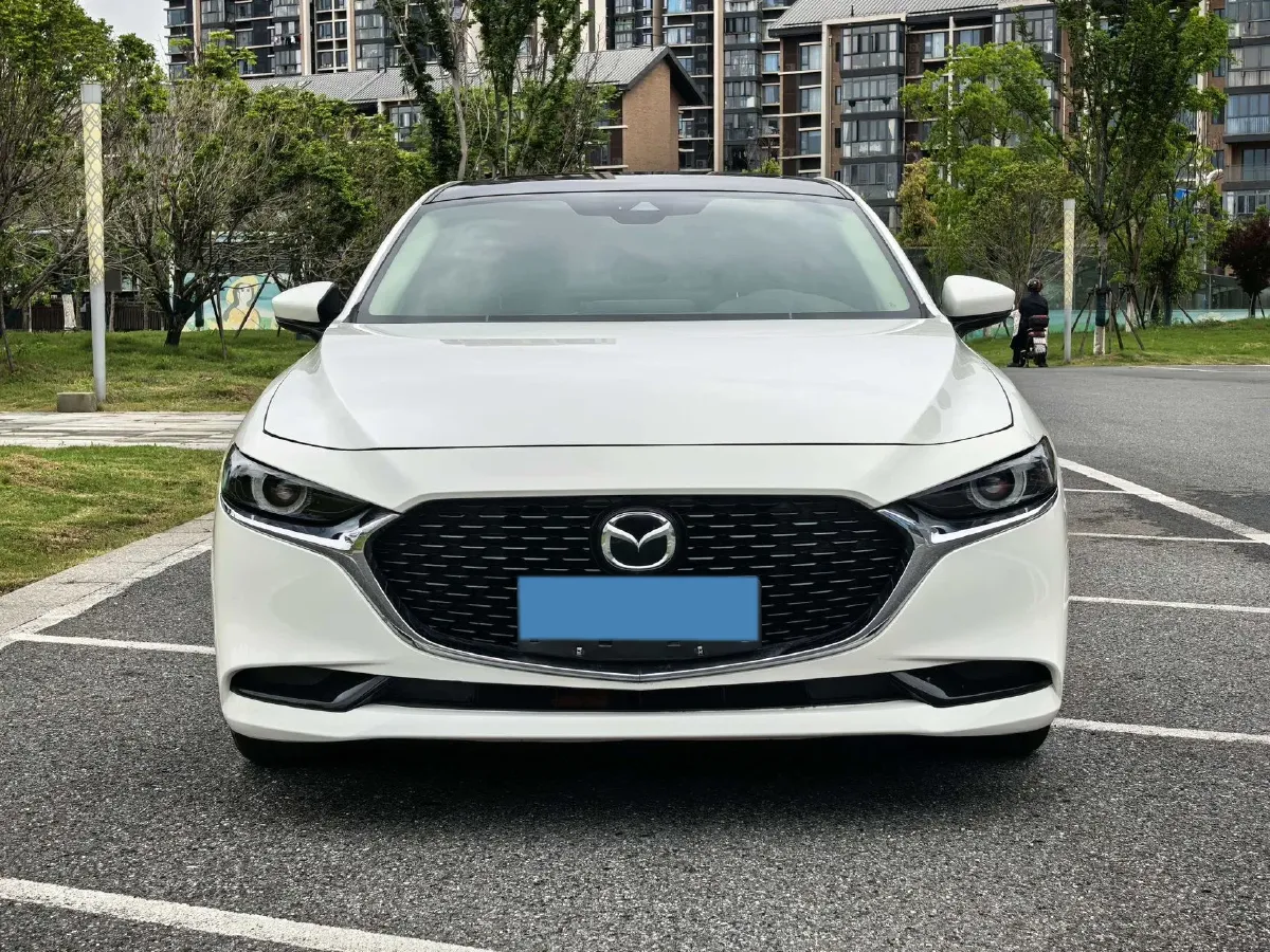 2022 Mazda 3 Axela 2.0L 158HP L4 6AT,autocango,china used car exporter,china ev exporter,chinese used car exporter,chinese used ev exporter