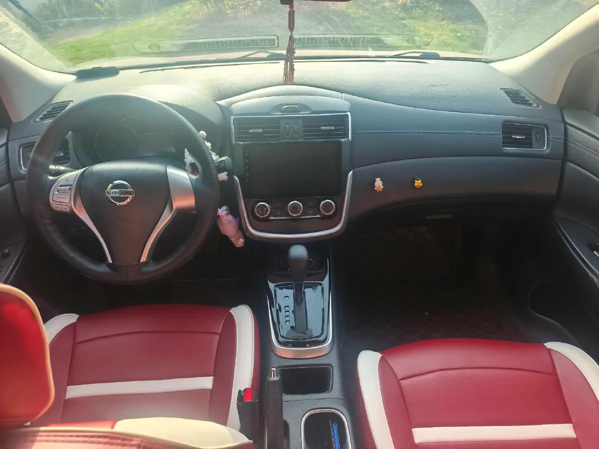 2021 Nissan Tiida 1.6L 122HP L4 CVT,autocango,china used car exporter,china ev exporter,chinese used car exporter,chinese used ev exporter