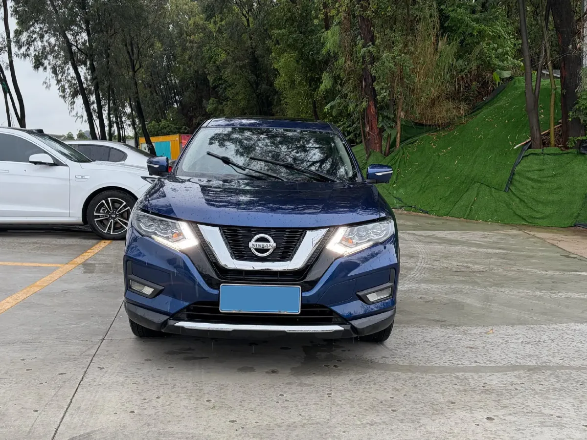 2021 Nissan X-Trail 2.0L 151HP L4 CVT,autocango,china used car exporter,china ev exporter,chinese used car exporter,chinese used ev exporter