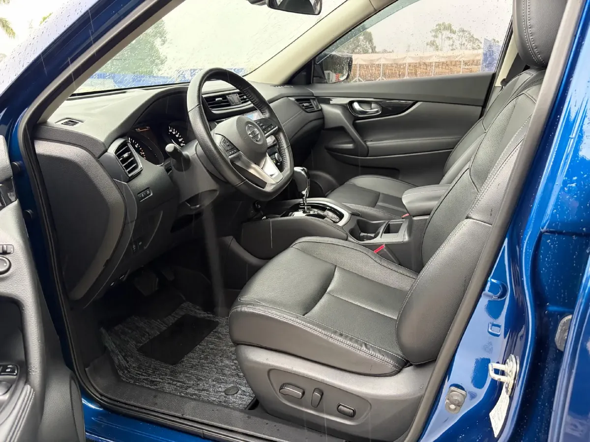 2021 Nissan X-Trail 2.0L 151HP L4 CVT,autocango,china used car exporter,china ev exporter,chinese used car exporter,chinese used ev exporter