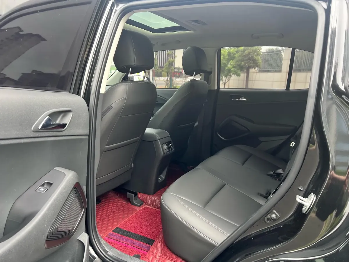 2021 Hyundai ix35 1.4T 140HP L4 7DCT,autocango,china used car exporter,china ev exporter,chinese used car exporter,chinese used ev exporter