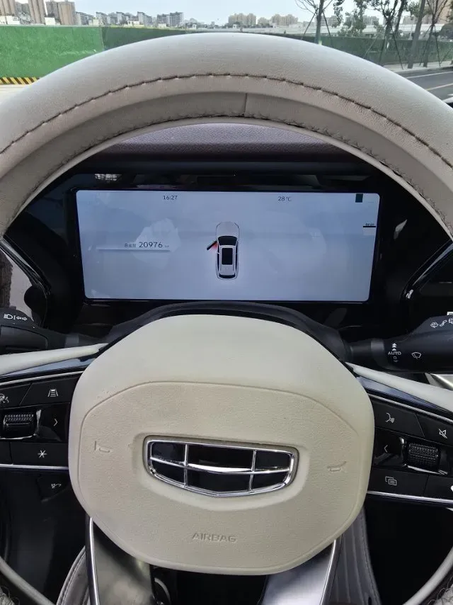 2021 Geely Monjaro 2.0T 218HP L4 7DCT,autocango,china used car exporter,china ev exporter,chinese used car exporter,chinese used ev exporter