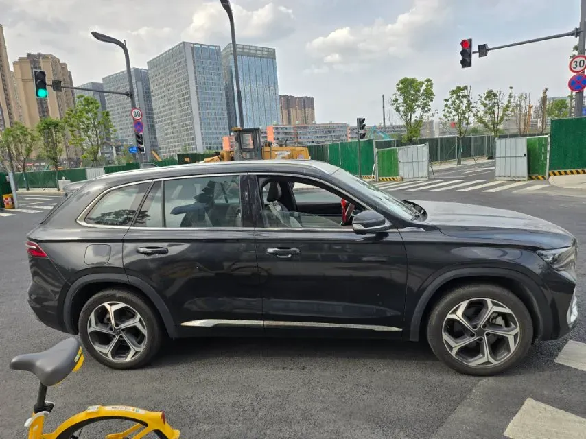 2021 Geely Monjaro 2.0T 218HP L4 7DCT,autocango,china used car exporter,china ev exporter,chinese used car exporter,chinese used ev exporter