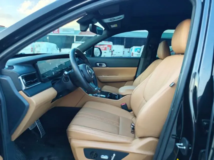 2020 Li ONE Range Extended 131HP REEV 40.5KWH,autocango,china used car exporter,china ev exporter,chinese used car exporter,chinese used ev exporter