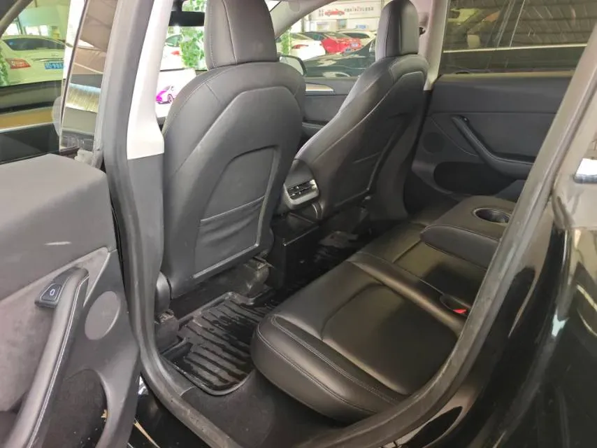 2022 Tesla Model Y BEV 60KWH,autocango,china used car exporter,china ev exporter,chinese used car exporter,chinese used ev exporter