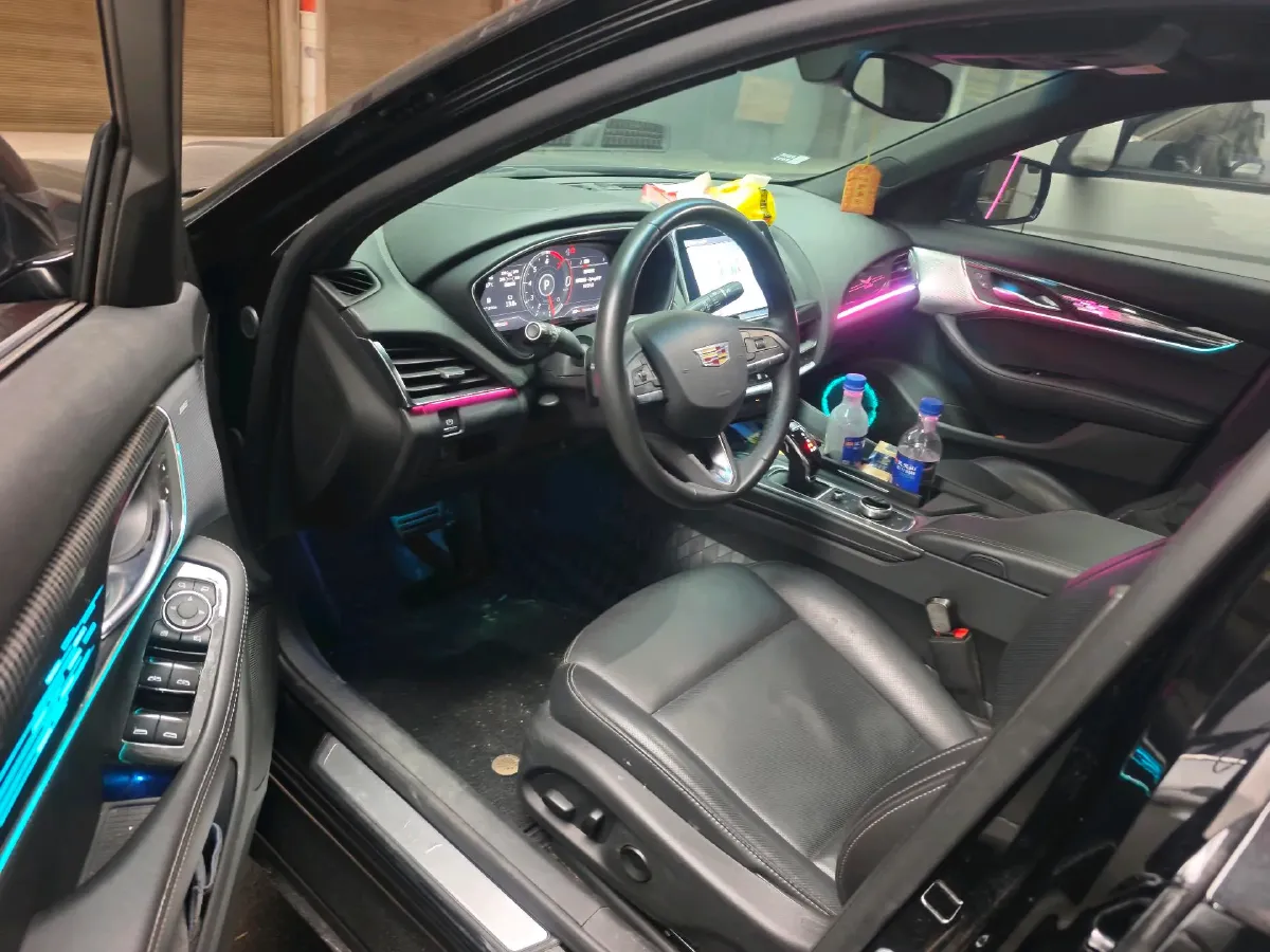 2023 Cadillac CT5 2.0T 237HP L4 10AT,autocango,china used car exporter,china ev exporter,chinese used car exporter,chinese used ev exporter