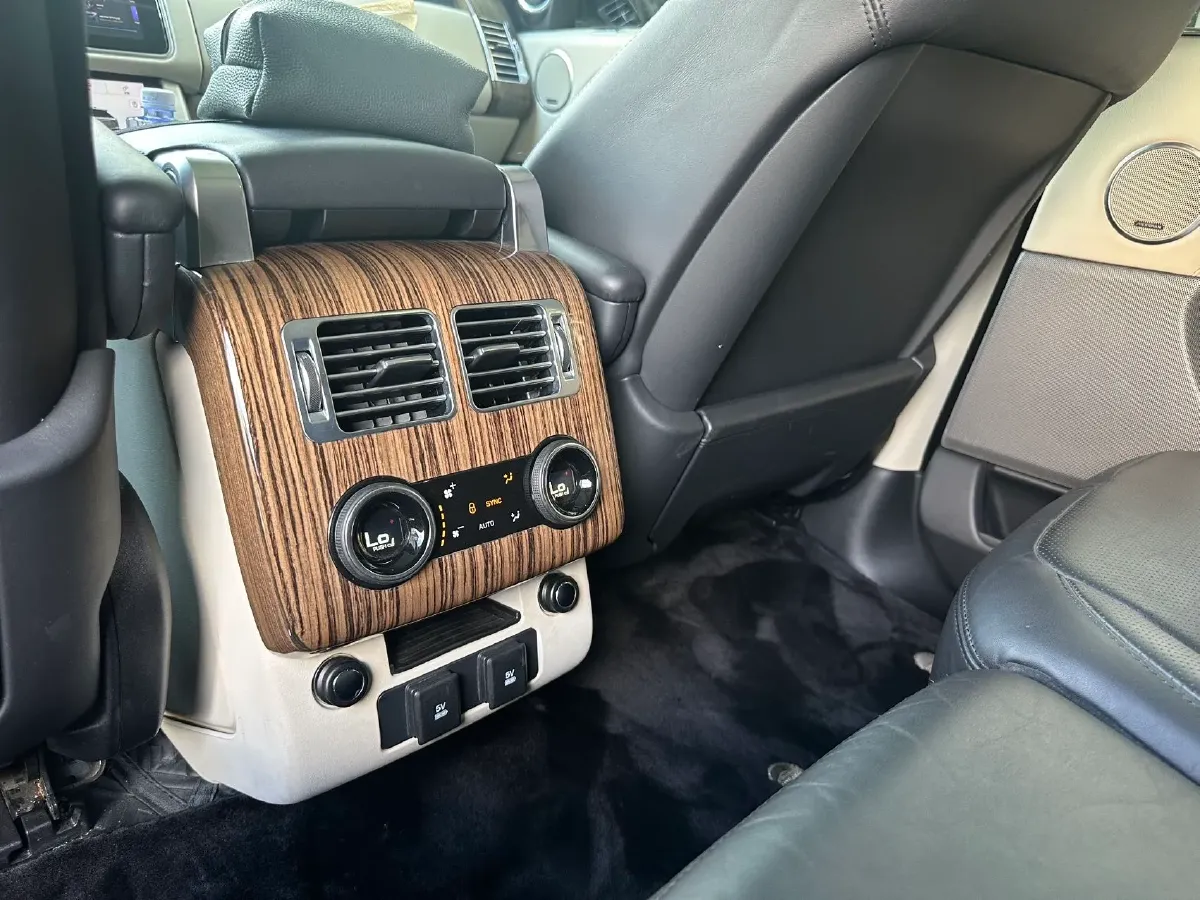 2018 Land Rover Range Rover 3.0T 340HP V6 8AT,autocango,china used car exporter,china ev exporter,chinese used car exporter,chinese used ev exporter