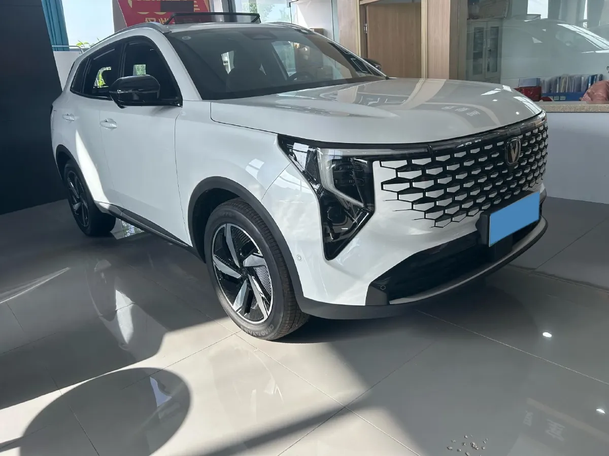 2026 ChangAn CS55PLUS PHEV 1.5L 98HP L4 E-CVT PHEV,autocango,china used car exporter,china ev exporter,chinese used car exporter,chinese used ev exporter