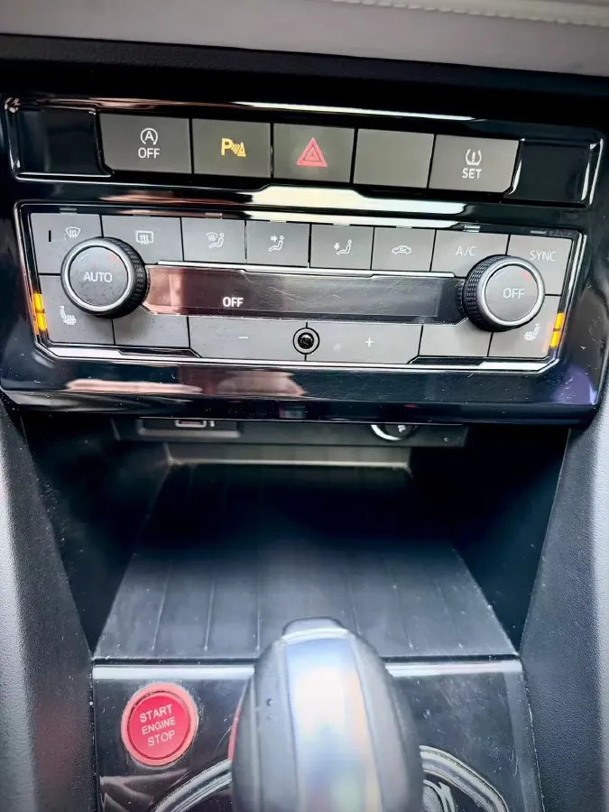 2022 Jetta VS5 1.4T 150HP L4 6AT,autocango,china used car exporter,china ev exporter,chinese used car exporter,chinese used ev exporter