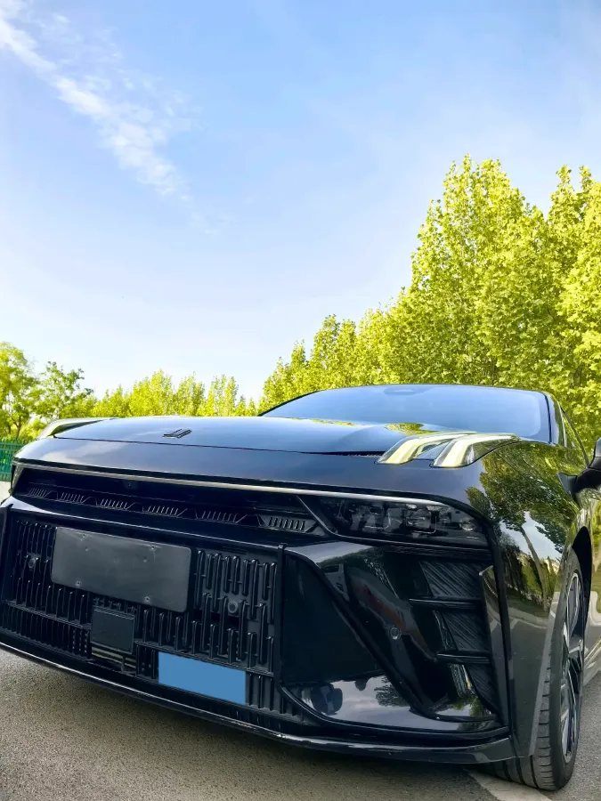 2023 LYNK&CO 03 2.0T 254HP L4 7DCT,autocango,china used car exporter,china ev exporter,chinese used car exporter,chinese used ev exporter