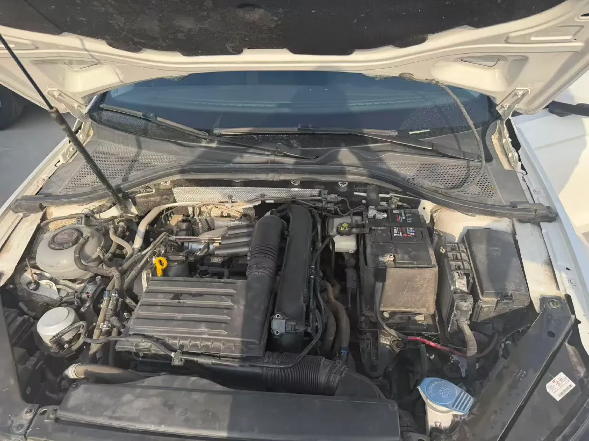 2019 Volkswagen T-Cross 1.4T 150HP L4 7DCT,autocango,china used car exporter,china ev exporter,chinese used car exporter,chinese used ev exporter