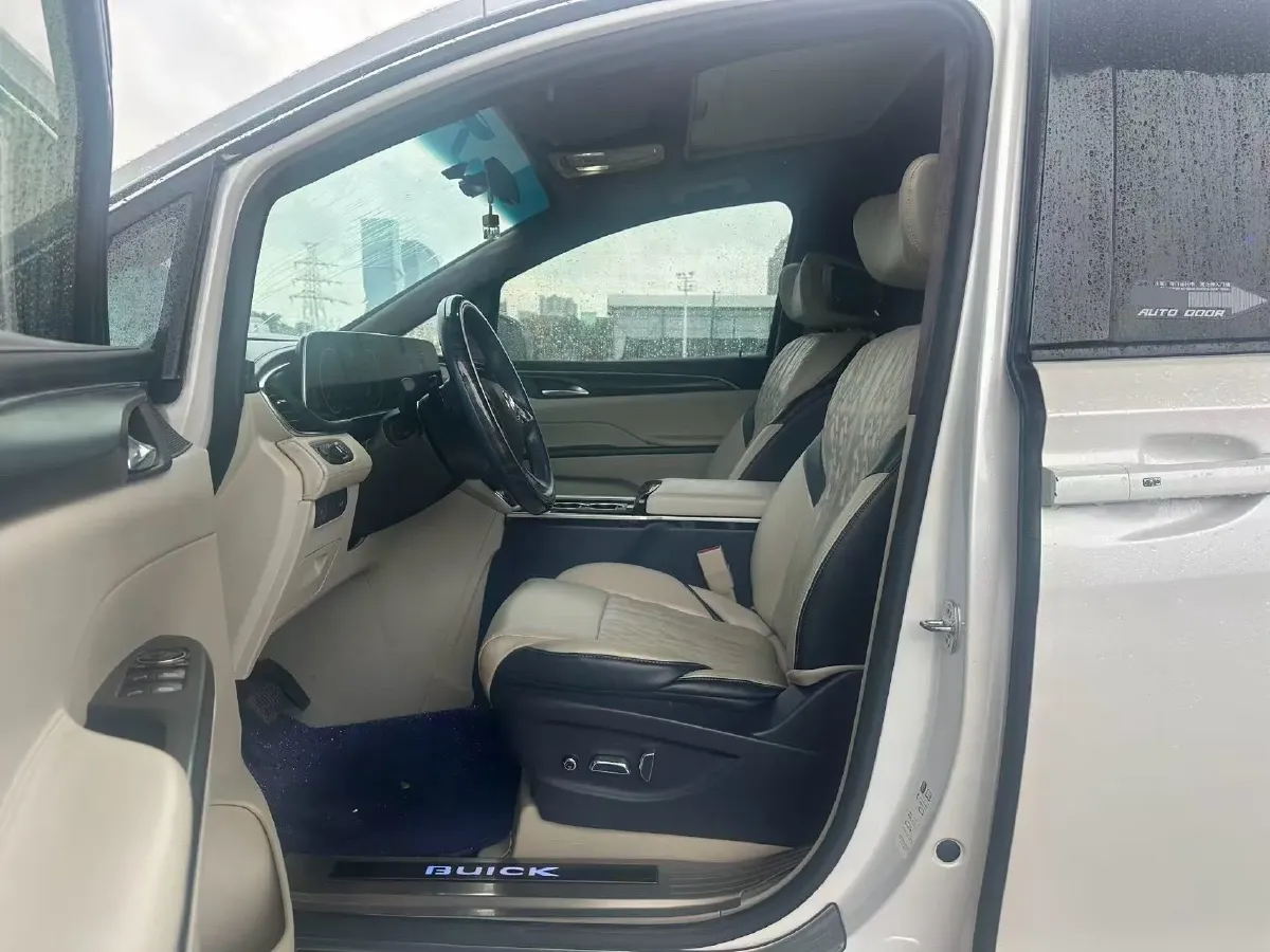 2020 Buick GL8 2.0T 237HP L4 9AT,autocango,china used car exporter,china ev exporter,chinese used car exporter,chinese used ev exporter