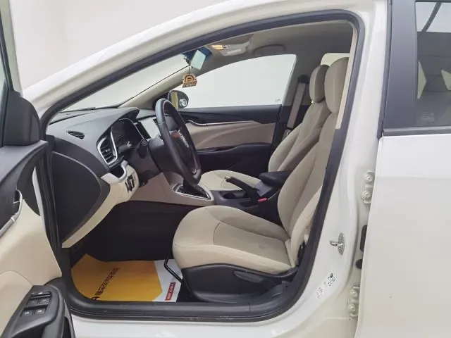 2019 Buick Excelle 1.0T 125HP L3 6DCT,autocango,china used car exporter,china ev exporter,chinese used car exporter,chinese used ev exporter