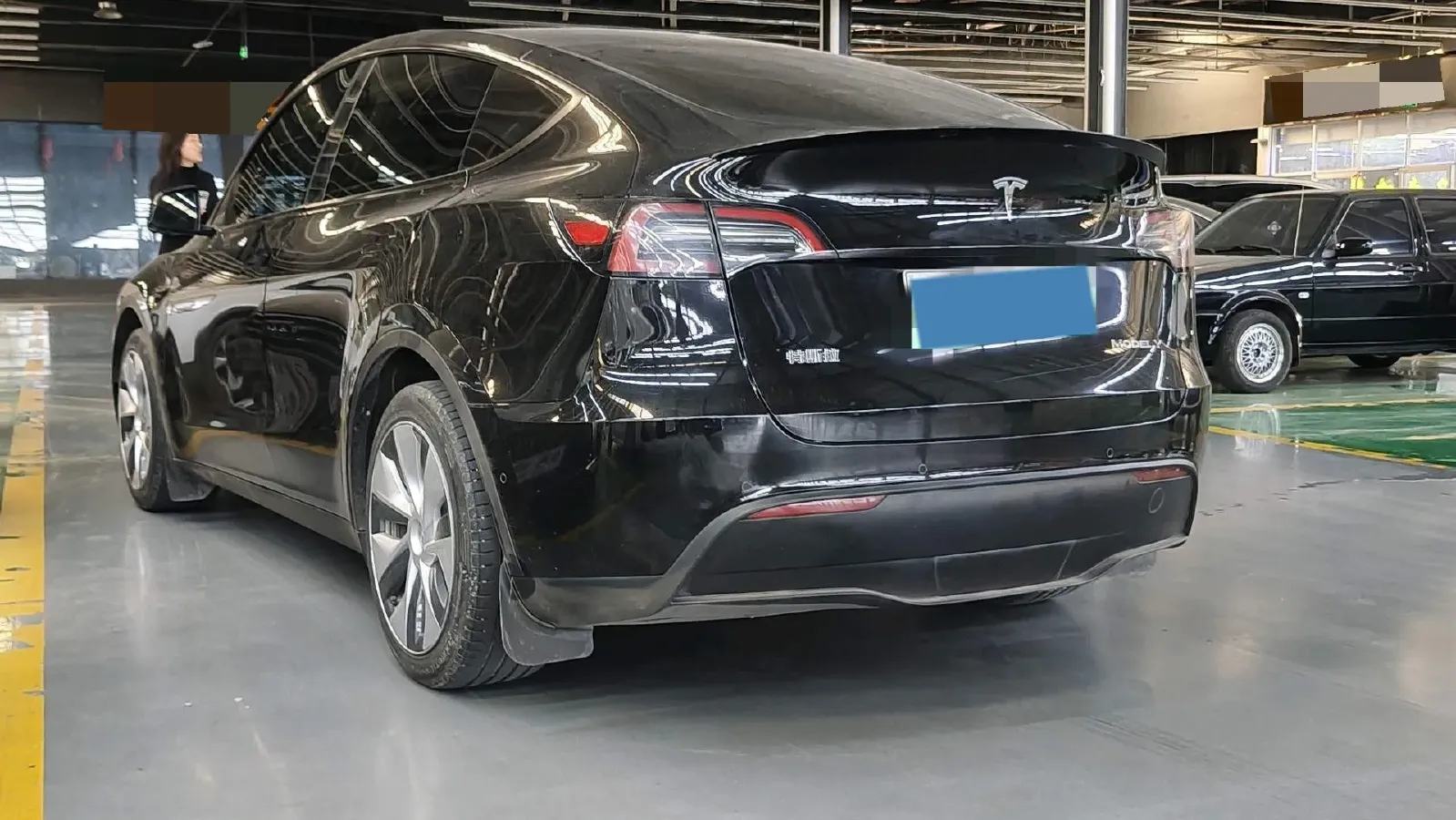 2022 Tesla Model Y BEV 60KWH,autocango,china used car exporter,china ev exporter,chinese used car exporter,chinese used ev exporter