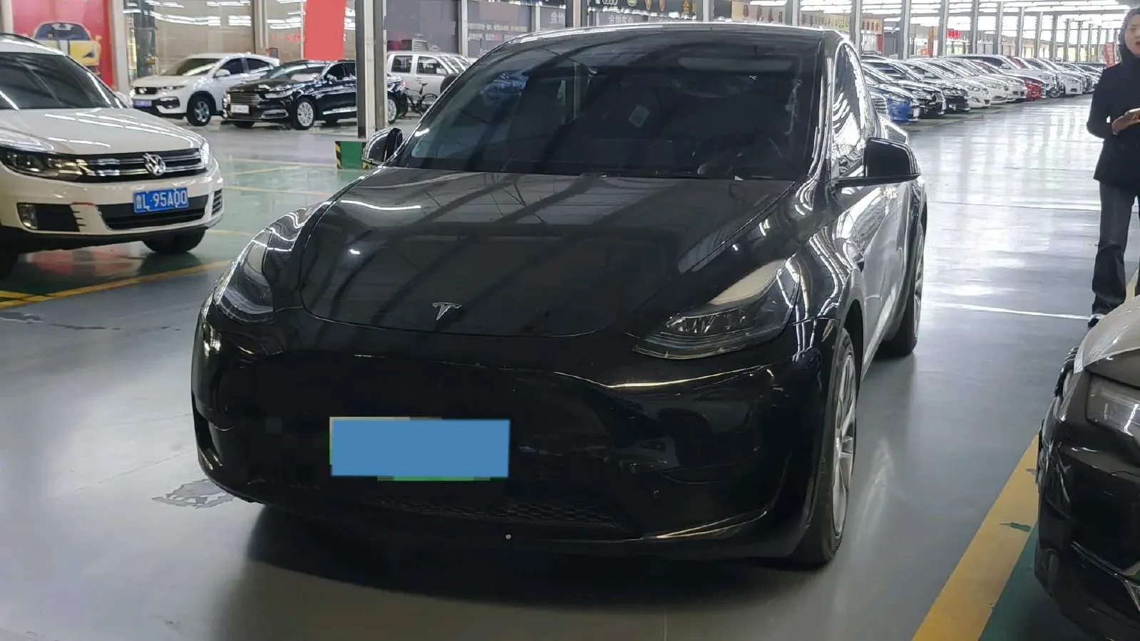 2022 Tesla Model Y BEV 60KWH,autocango,china used car exporter,china ev exporter,chinese used car exporter,chinese used ev exporter