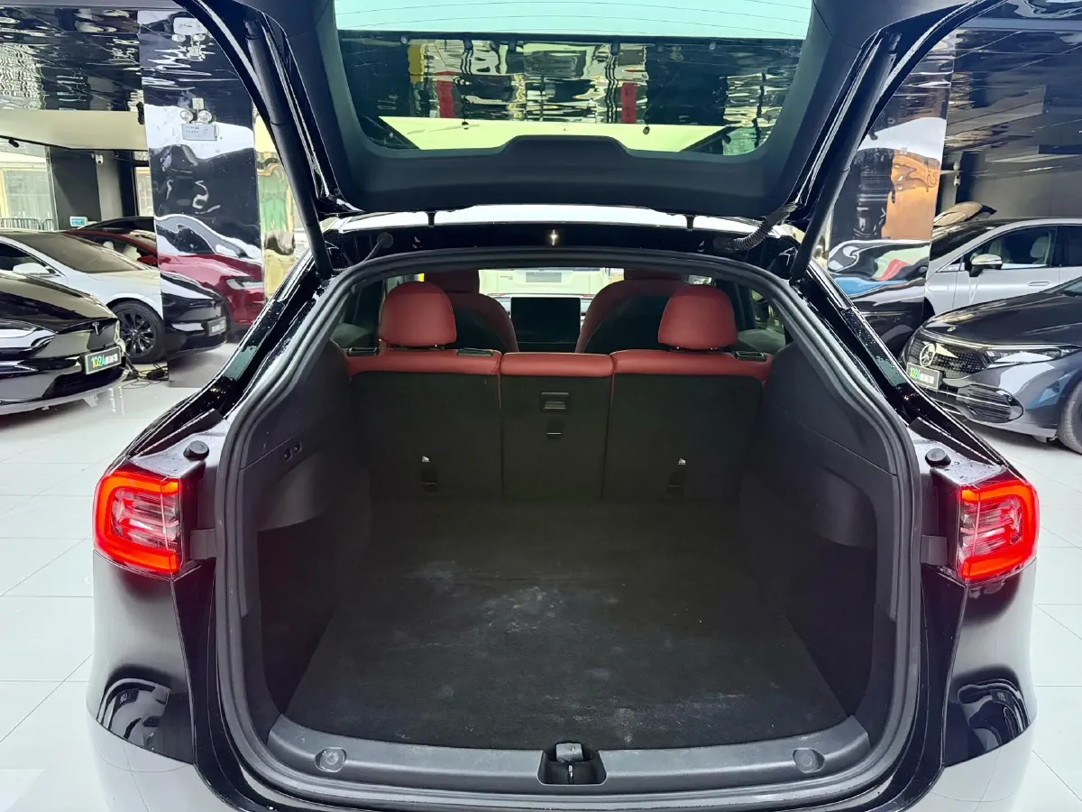 2021 Tesla Model Y BEV 60KWH,autocango,china used car exporter,china ev exporter,chinese used car exporter,chinese used ev exporter