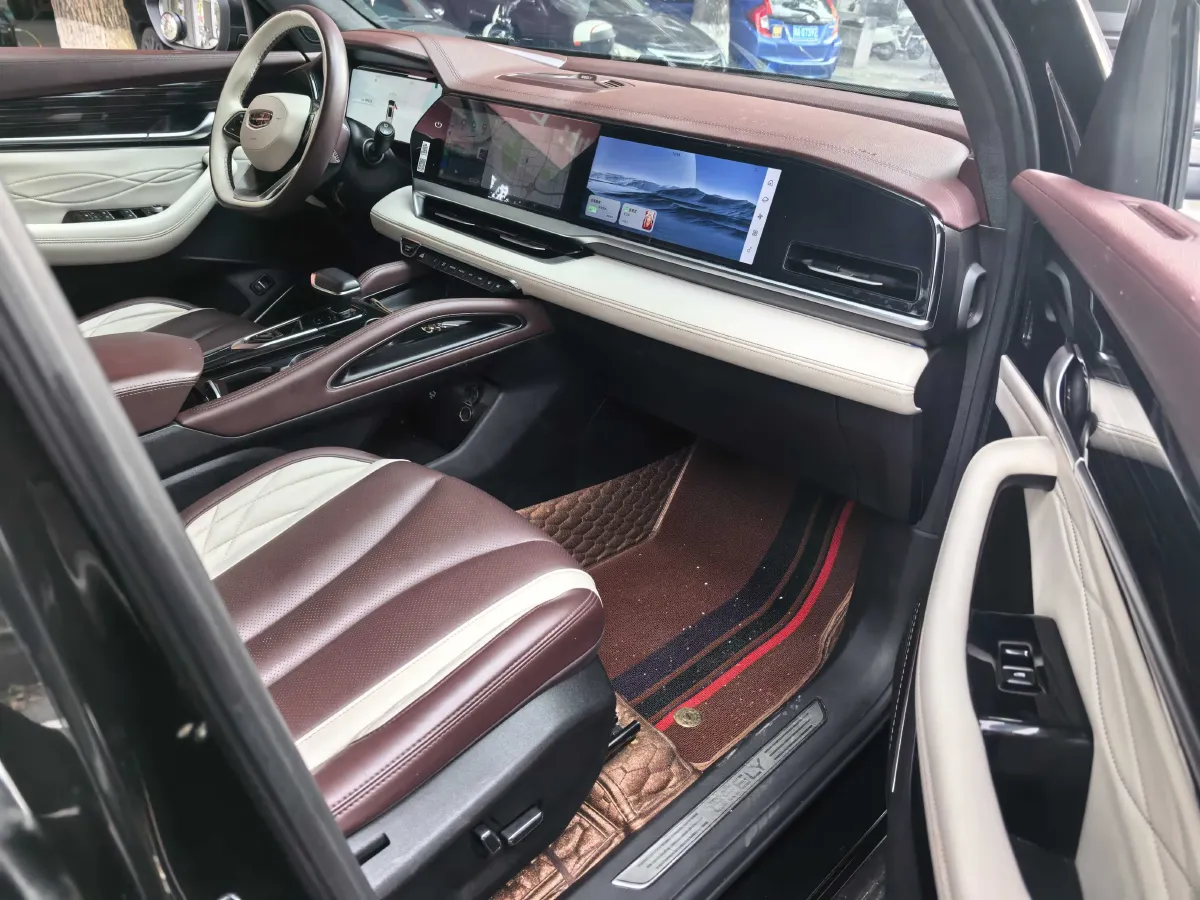 2021 Geely Monjaro 2.0T 218HP L4 7DCT,autocango,china used car exporter,china ev exporter,chinese used car exporter,chinese used ev exporter