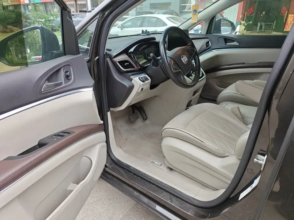 2021 Buick GL8 2.0T 237HP L4 9AT,autocango,china used car exporter,china ev exporter,chinese used car exporter,chinese used ev exporter