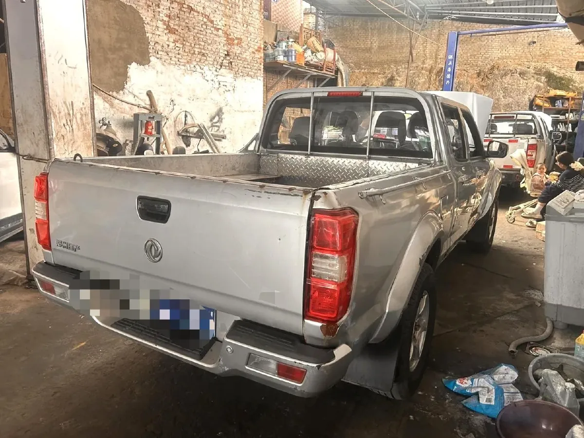 2023 Dongfeng RuiQi 2.4T 165HP L4 5MT,autocango,china used car exporter,china ev exporter,chinese used car exporter,chinese used ev exporter