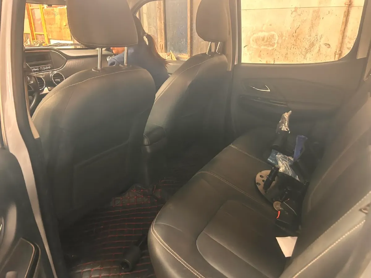 2023 Dongfeng RuiQi 2.4T 165HP L4 5MT,autocango,china used car exporter,china ev exporter,chinese used car exporter,chinese used ev exporter