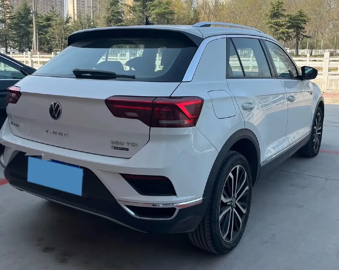 2021 Volkswagen T-Roc 1.4T 150HP L4 7DCT,autocango,china used car exporter,china ev exporter,chinese used car exporter,chinese used ev exporter