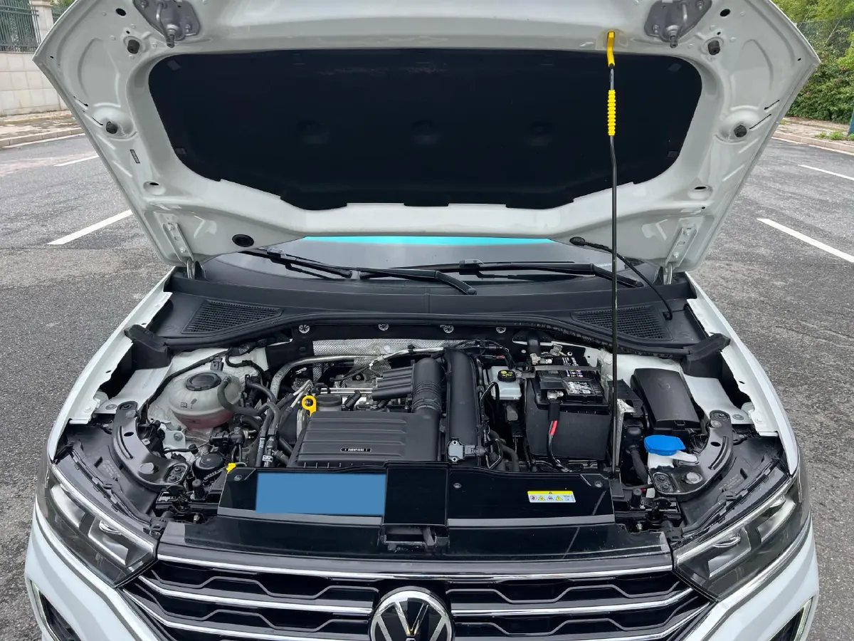 2021 Volkswagen T-Roc 1.4T 150HP L4 7DCT,autocango,china used car exporter,china ev exporter,chinese used car exporter,chinese used ev exporter