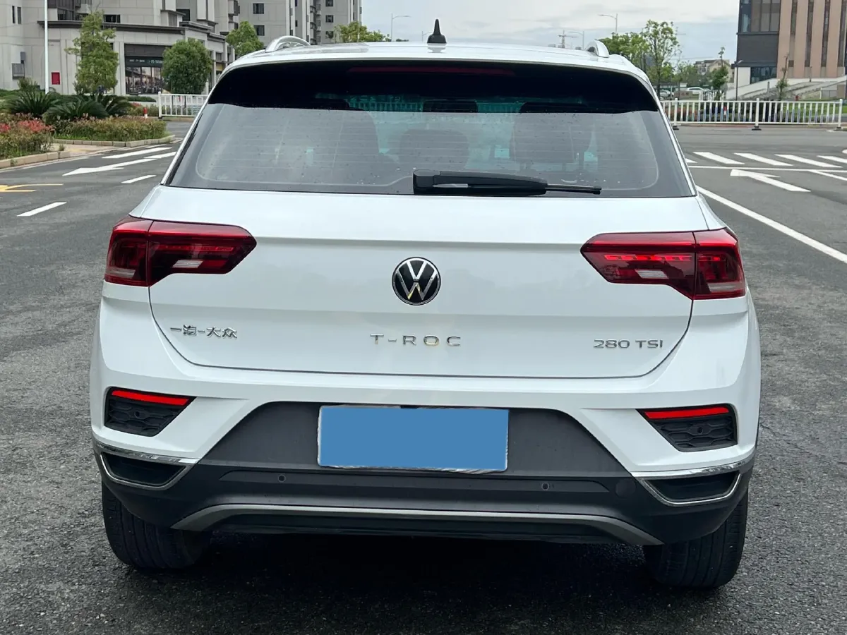 2021 Volkswagen T-Roc 1.4T 150HP L4 7DCT,autocango,china used car exporter,china ev exporter,chinese used car exporter,chinese used ev exporter