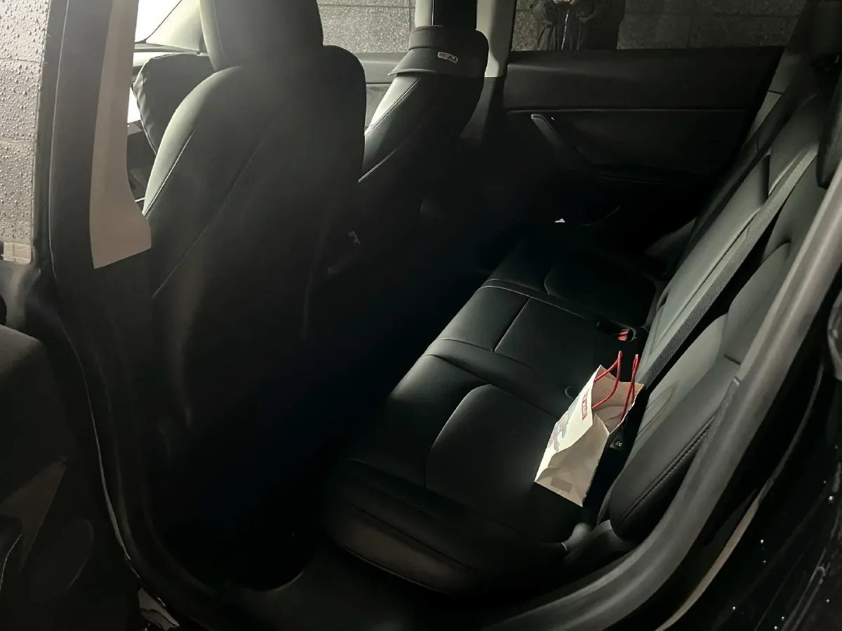 2022 Tesla Model Y BEV 78.4KWH,autocango,china used car exporter,china ev exporter,chinese used car exporter,chinese used ev exporter