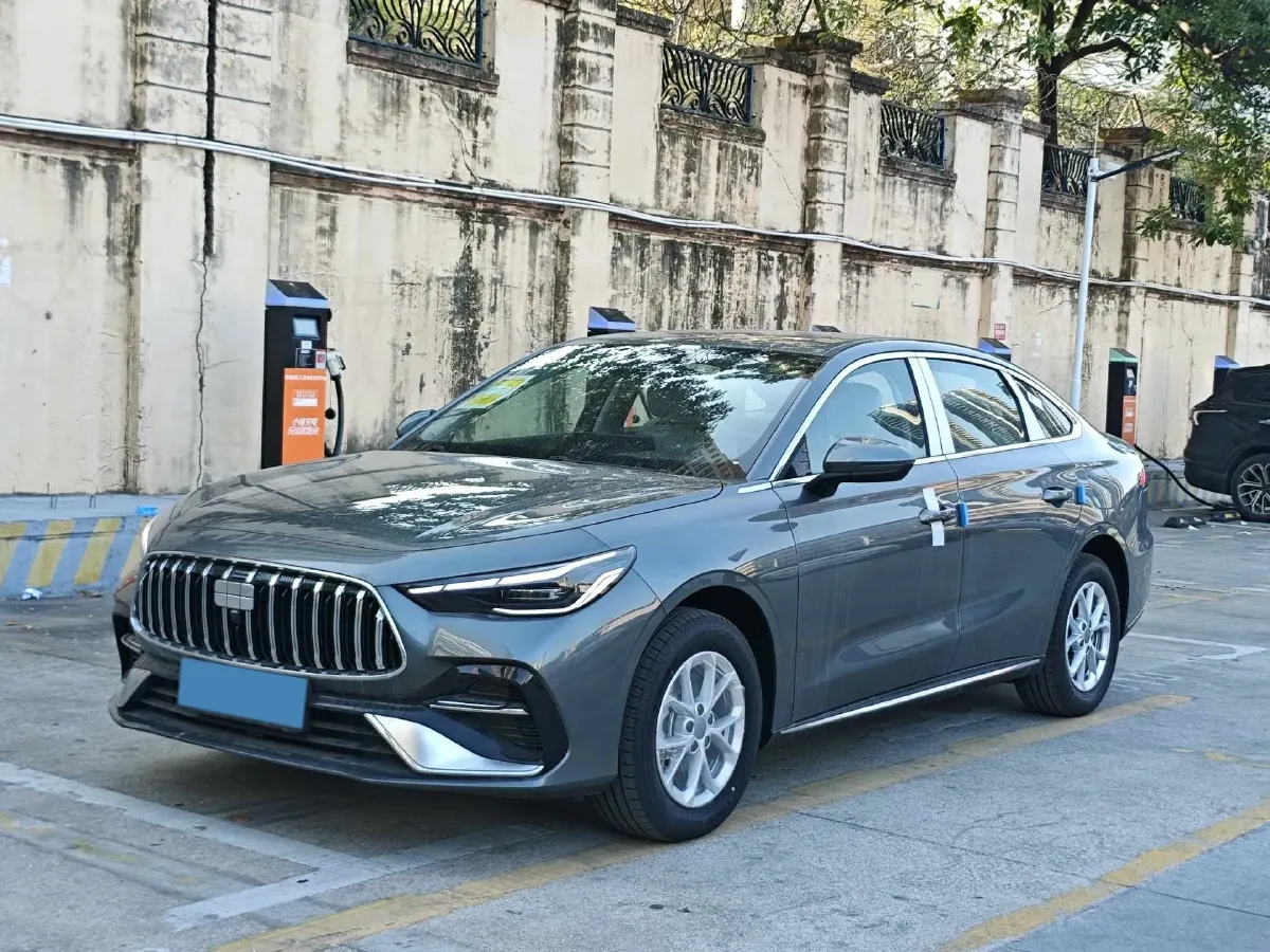 2025 Geely Galaxy L6 1.5L 112HP L4 1DHT PHEV 8.5KWH,autocango,china used car exporter,china ev exporter,chinese used car exporter,chinese used ev exporter