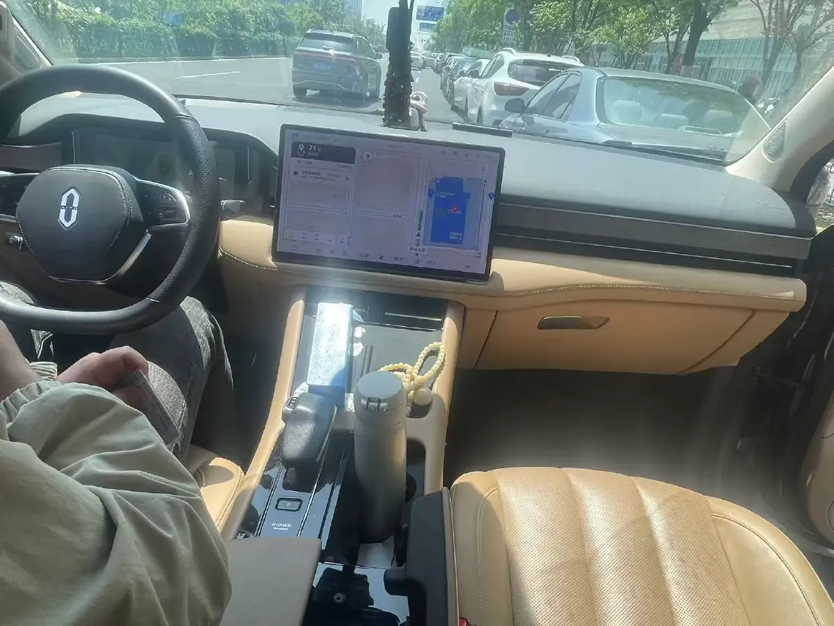 2022 Infiniti Q50L 2.0T 211HP L4 7AT,autocango,china used car exporter,china ev exporter,chinese used car exporter,chinese used ev exporter