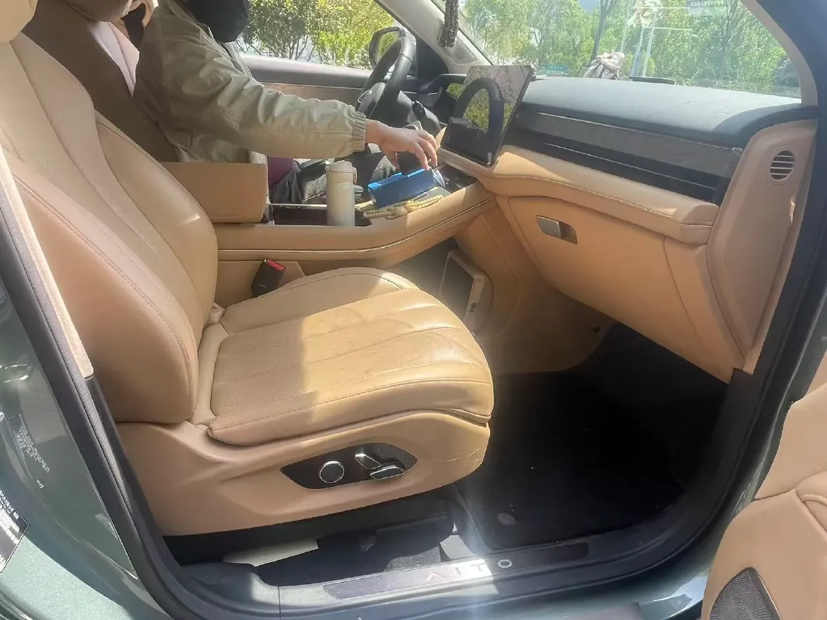 2022 Infiniti Q50L 2.0T 211HP L4 7AT,autocango,china used car exporter,china ev exporter,chinese used car exporter,chinese used ev exporter