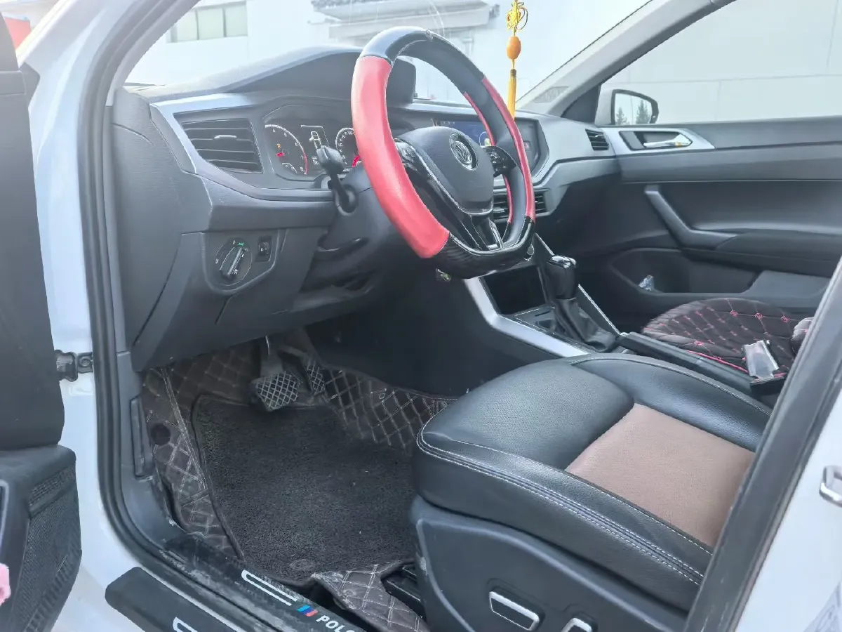 2019 Volkswagen Polo 1.5L 113HP L4 6AT,autocango,china used car exporter,china ev exporter,chinese used car exporter,chinese used ev exporter