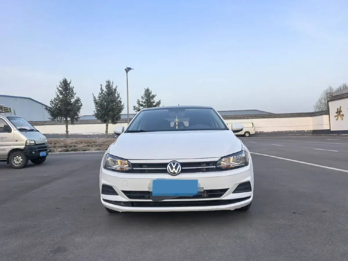 2019 Volkswagen Polo 1.5L 113HP L4 6AT,autocango,china used car exporter,china ev exporter,chinese used car exporter,chinese used ev exporter