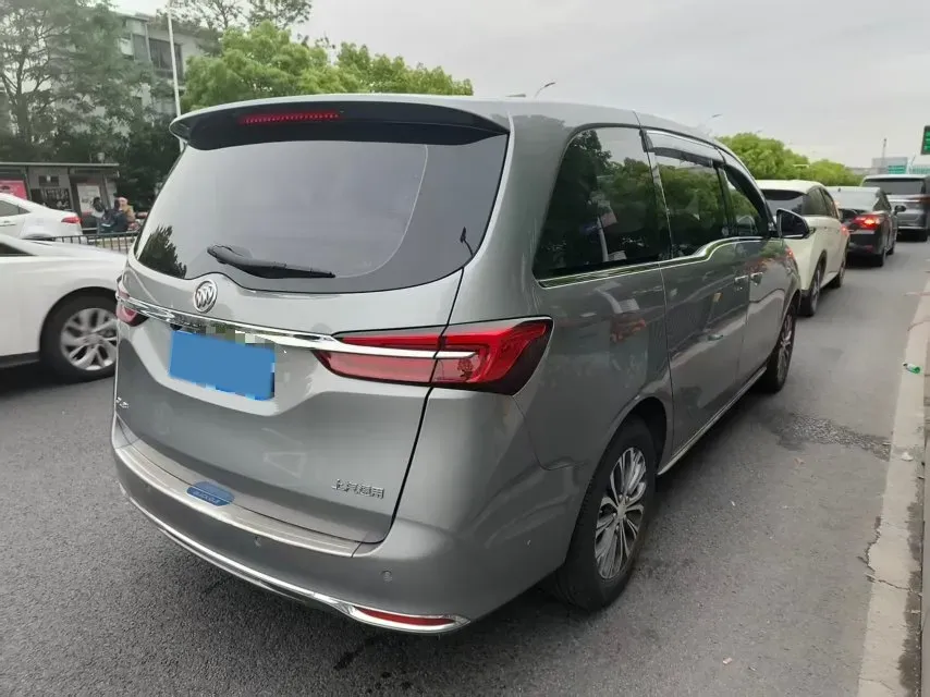 2023 Buick GL8 2.0T 237HP L4 9AT,autocango,china used car exporter,china ev exporter,chinese used car exporter,chinese used ev exporter