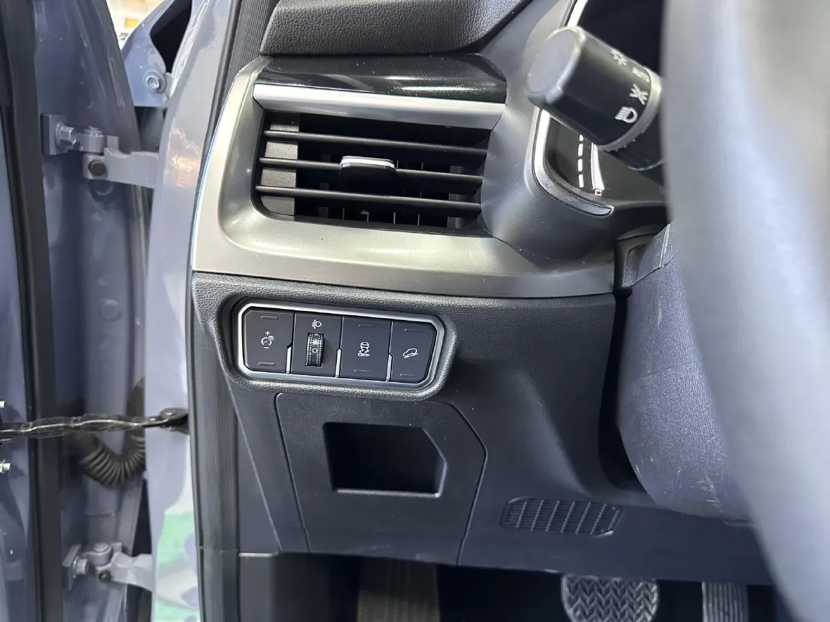 2021 Haval H6 1.5T 150HP L4 7DCT,autocango,china used car exporter,china ev exporter,chinese used car exporter,chinese used ev exporter