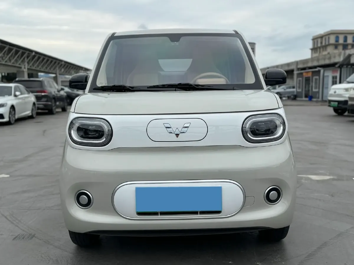 2024 WuLing HongGuang MINI EV BEV 17.3KWH,autocango,china used car exporter,china ev exporter,chinese used car exporter,chinese used ev exporter
